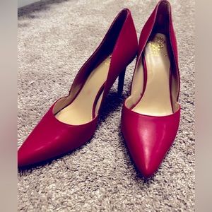 Red heels size 9